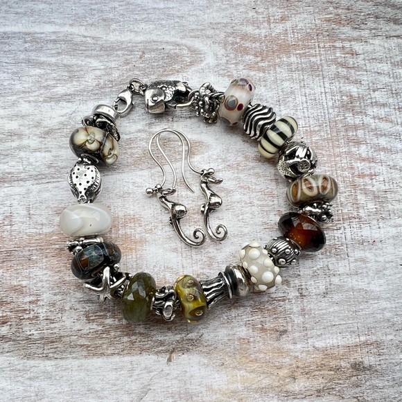 Trollbeads bracelet & Seahorse earrings. - Picture 1 of 2